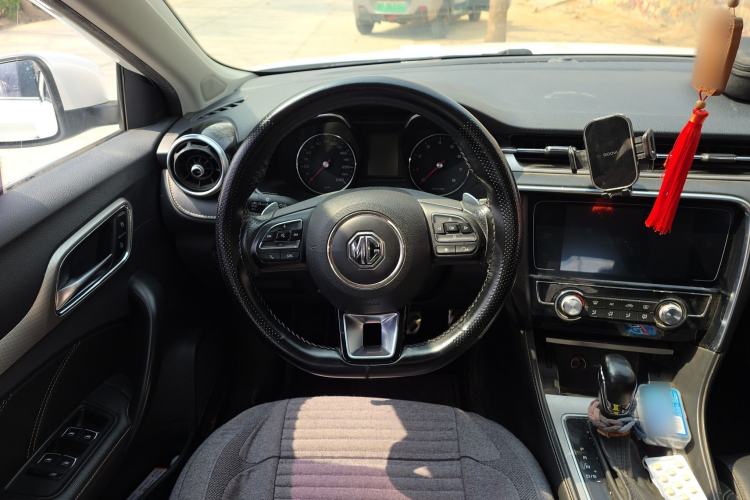 Used MG 6 2017 20T Automatic Luxury Smart Connect Version China V Standard Steering Wheel