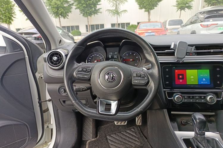 Used MG 6 2017 20T Automatic Luxury Smart Connect Version China V Standard Steering Wheel