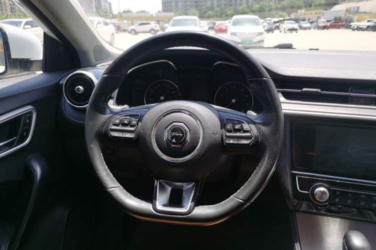Used MG 6 2017 20T Automatic Elite Smart Connect Version China V Standard Steering Wheel