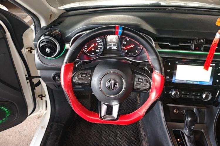 Used MG 6 2017 20T Automatic Elite Smart Connect Version China V Standard Steering Wheel
