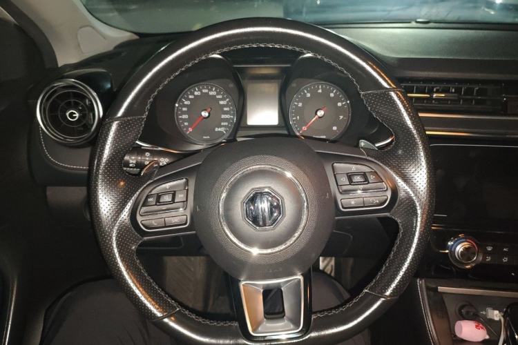 Used MG 6 2017 20T Automatic Luxury Smart Connect Version China V Standard Steering Wheel