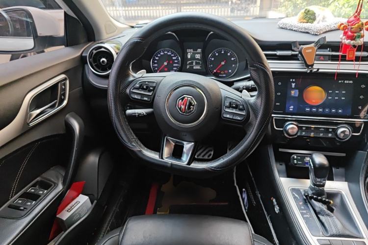 Used MG 6 2017 20T Automatic Luxury Smart Connect Version China V Standard Steering Wheel