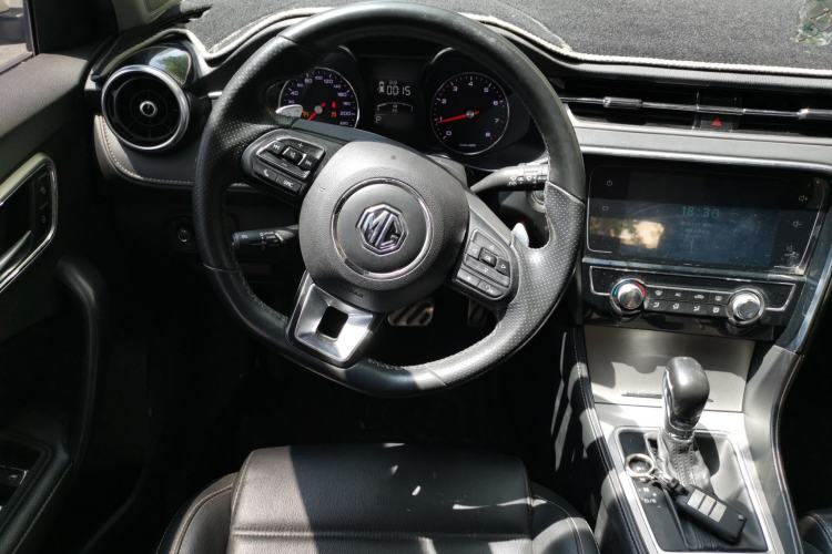 Used MG 6 2017 20T Automatic Luxury Smart Connect Version China V Standard Steering Wheel