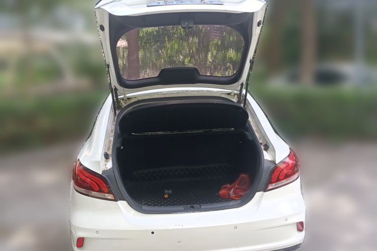 Used MG 6 2017 20T Automatic Elite Smart Connect Version China V Standard Trunk