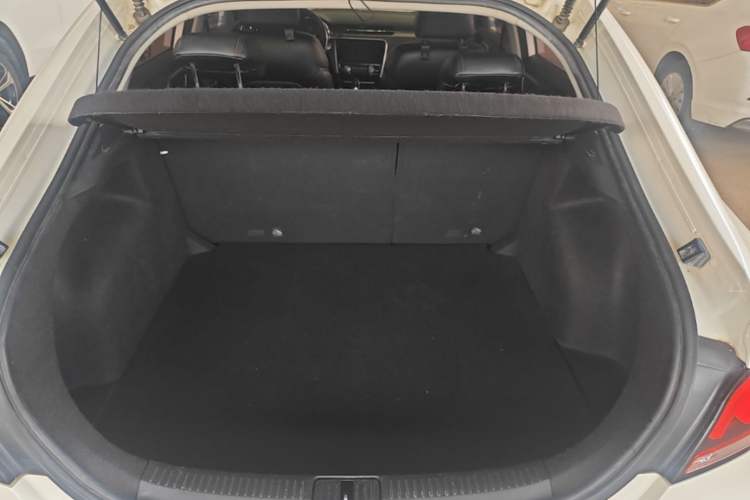 Used MG 6 2017 20T Automatic Elite Smart Connect Version China V Standard Trunk