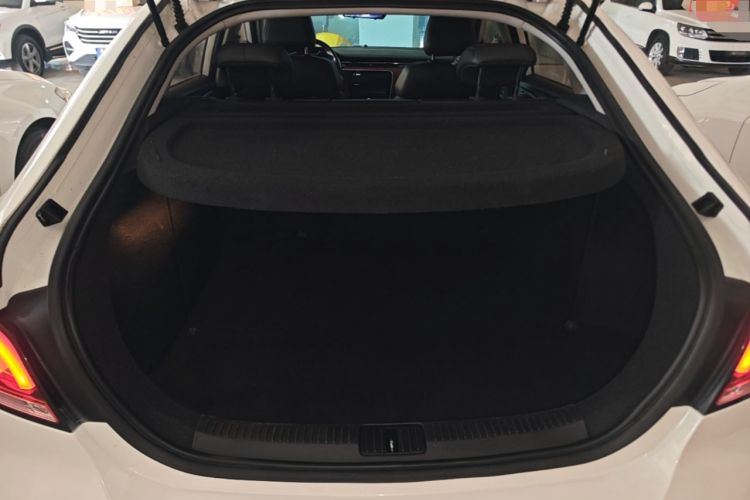 Used MG 6 2017 20T Automatic Trophy Prestige Internet Edition China V Standard Trunk