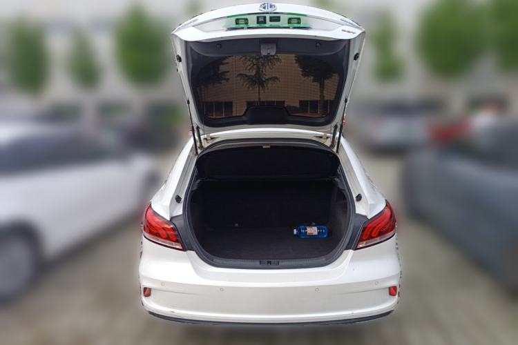 Used MG 6 2017 20T Automatic Luxury Smart Connect Version China V Standard Trunk