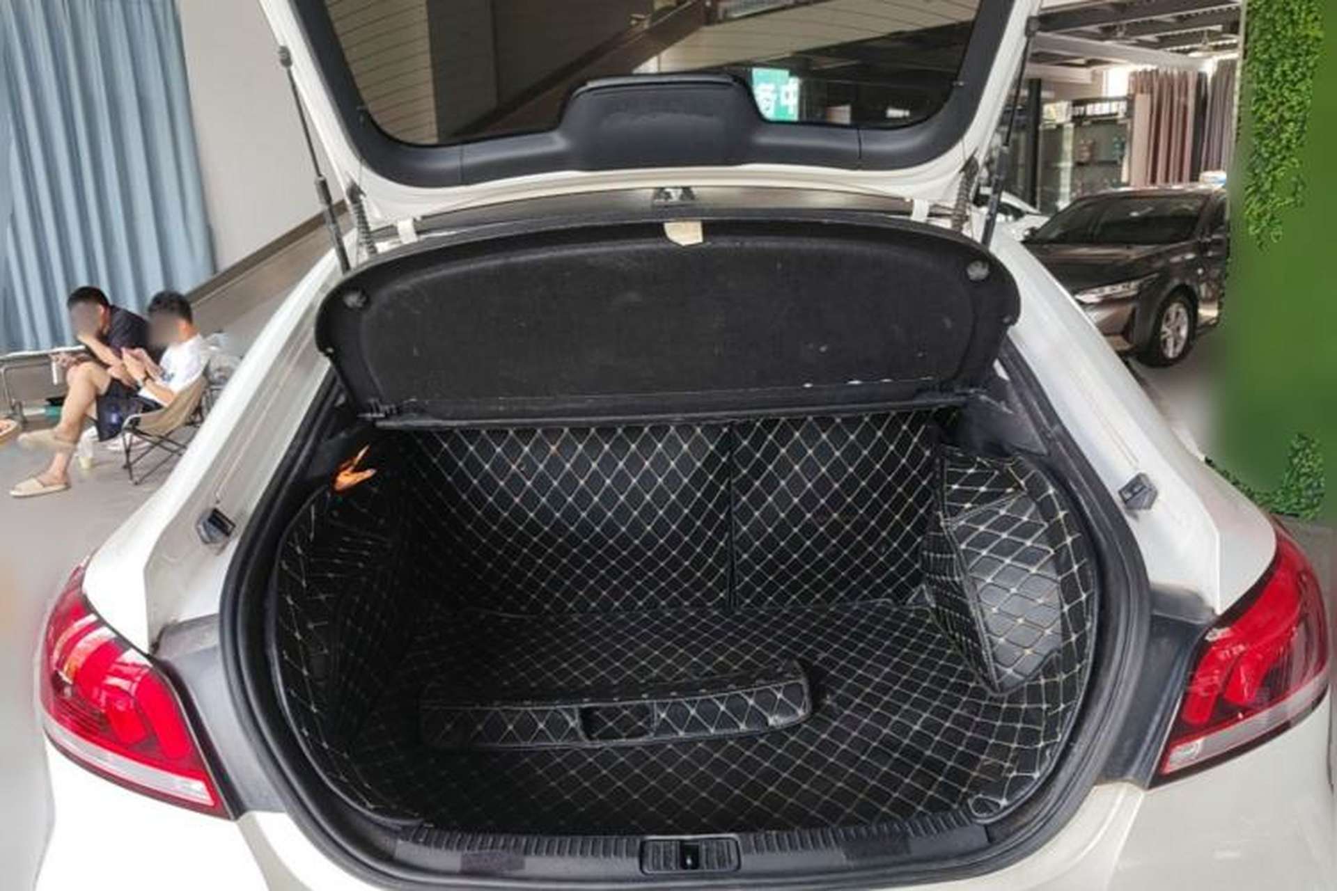 Used MG 6 2017 20T Automatic Luxury Smart Connect Version China V Standard Trunk