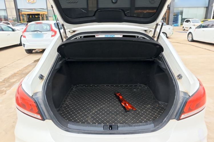 Used MG 6 2017 20T Automatic Elite Smart Connect Version China V Standard Trunk