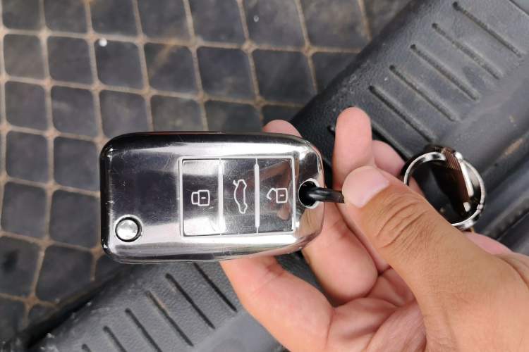 Used MG 6 2017 20T Automatic Trophy Prestige Internet Edition China V Standard Vehicle Key