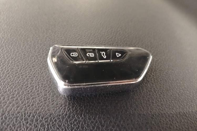 Used MG 6 2017 20T Automatic Elite Smart Connect Version China V Standard Vehicle Key