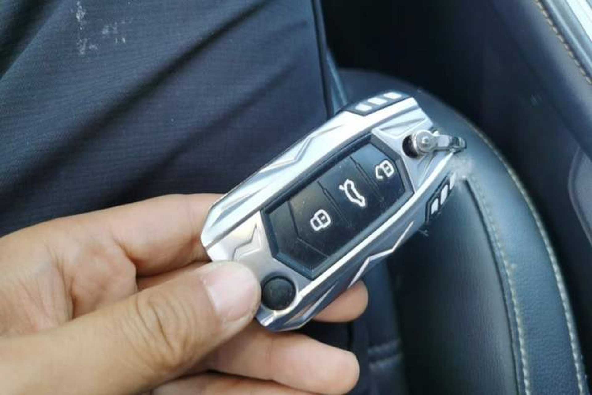 Used MG 6 2017 20T Automatic Luxury Smart Connect Version China V Standard Vehicle Key