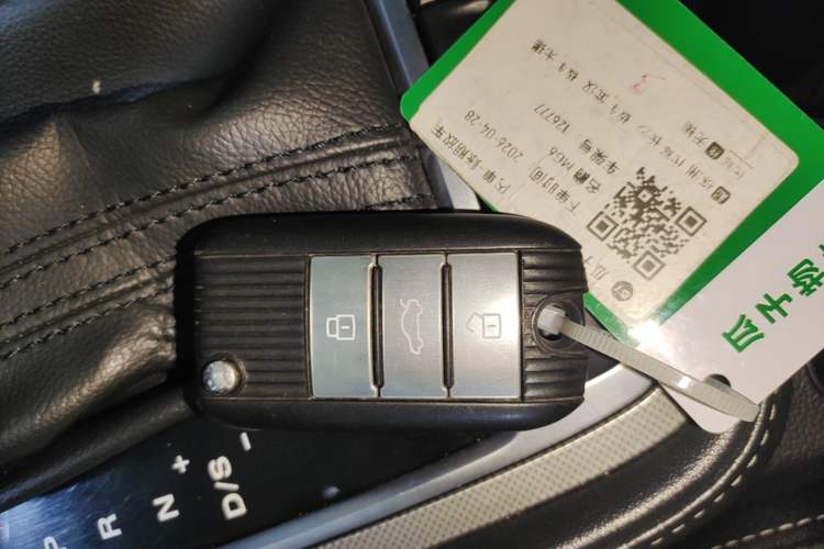 Used MG 6 2017 20T Automatic Luxury Smart Connect Version China V Standard Vehicle Key