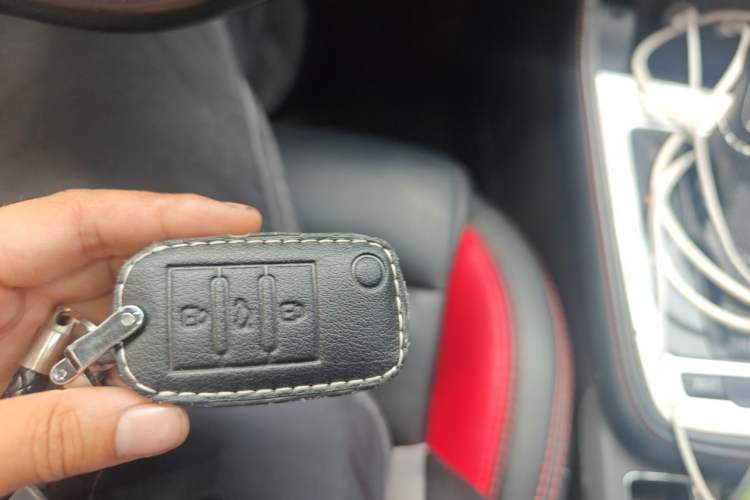 Used MG 6 2017 20T Automatic Elite Smart Connect Version China V Standard Vehicle Key
