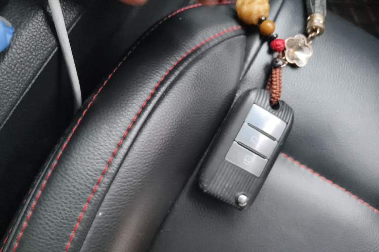 Used MG 6 2017 20T Automatic Elite Smart Connect Version China V Standard Vehicle Key