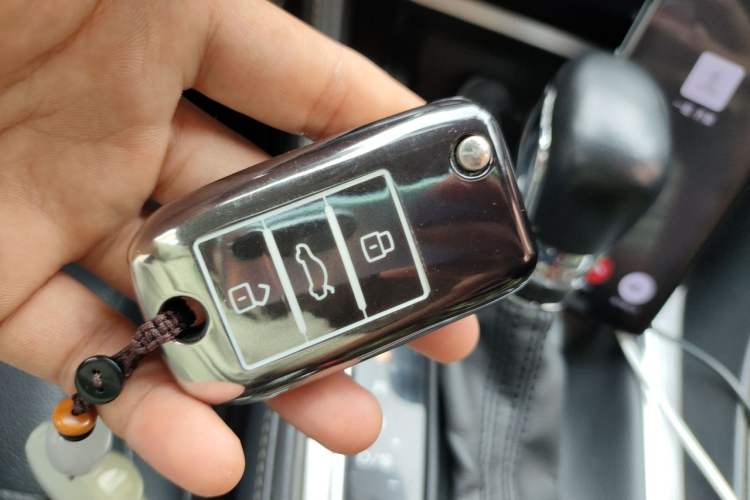 Used MG 6 2017 20T Automatic Luxury Smart Connect Version China V Standard Vehicle Key