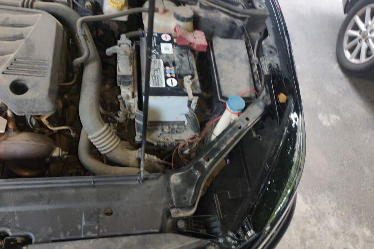 Used MG 6 2018 20T Automatic Luxury Smart Connectivity Version China VI Standard Engine Bay Left