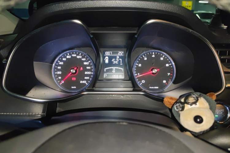 Used MG 6 2018 20T Automatic Luxury Smart Connectivity Version China VI Standard Instrument Cluster