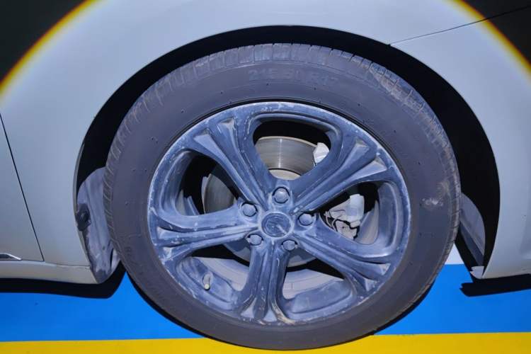 Used MG 6 2018 20T Automatic Luxury Smart Connectivity Version China VI Standard Right Front Wheel Hub