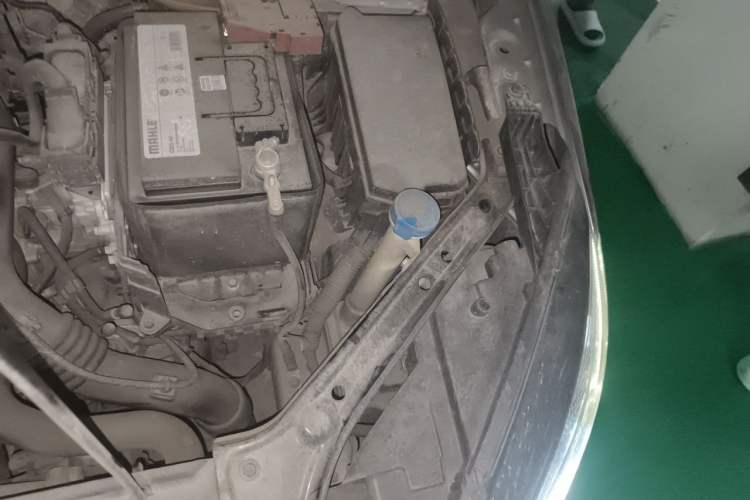 Used MG 6 2018 20T Automatic Trophy Premium Internet Edition China VI Standard Engine Bay Left
