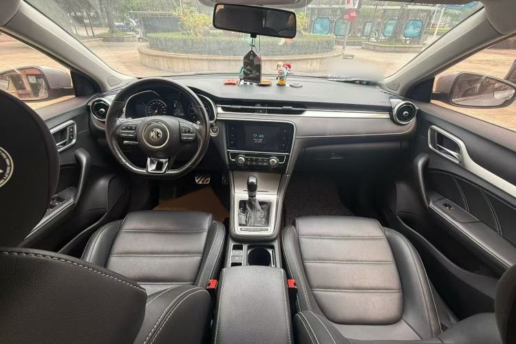 Used MG 6 2018 20T Automatic Luxury Smart Connectivity Version China VI Standard Interior 2