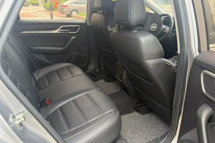 Used MG 6 2018 20T Automatic Luxury Smart Connectivity Version China VI Standard Interior 3