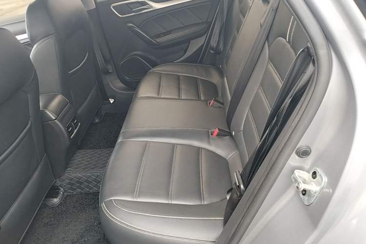 Used MG 6 2018 20T Automatic Luxury Smart Connectivity Version China VI Standard Left Rear Seat