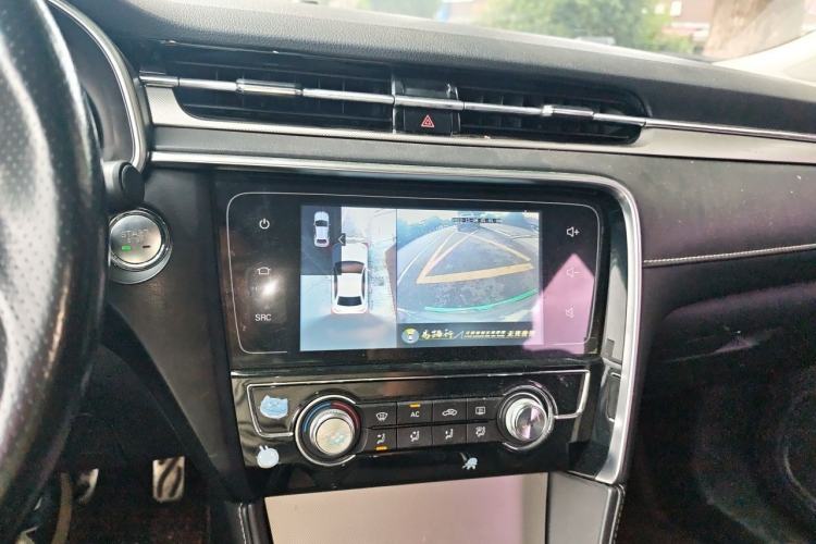 Used MG 6 2018 20T Automatic Luxury Smart Connectivity Version China VI Standard Audio And AC Panel
