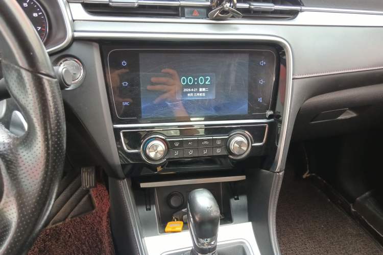 Used MG 6 2018 20T Automatic Elite Smart Connect Version China VI Standard Audio And AC Panel