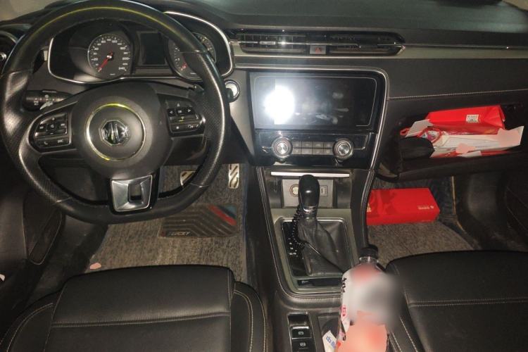 Used MG 6 2018 20T Automatic Luxury Smart Connectivity Version China VI Standard Center Console