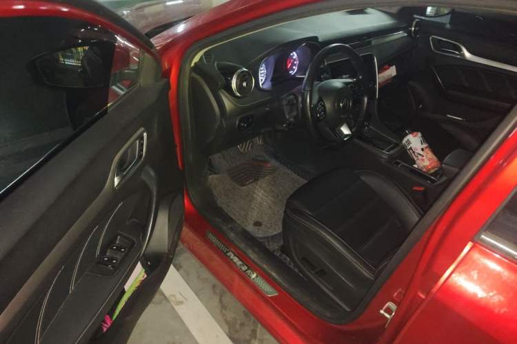 Used MG 6 2018 20T Automatic Luxury Smart Connectivity Version China VI Standard Driver Seat