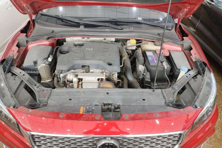 Used MG 6 2018 20T Automatic Luxury Smart Connectivity Version China VI Standard Engine Bay