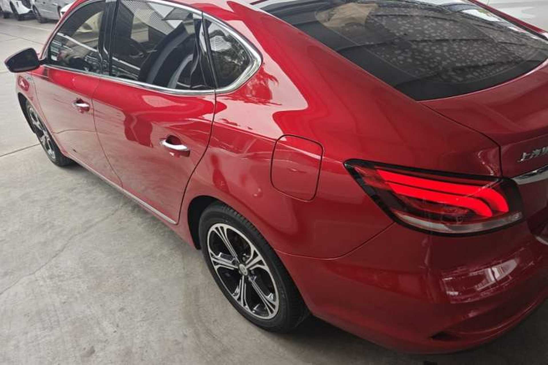 Used MG 6 2018 20T Manual Luxury Smart Connect Version China VI Standard Exterior 2