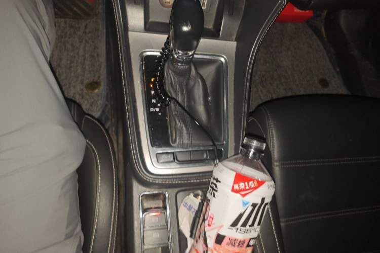 Used MG 6 2018 20T Automatic Luxury Smart Connectivity Version China VI Standard Gear Lever