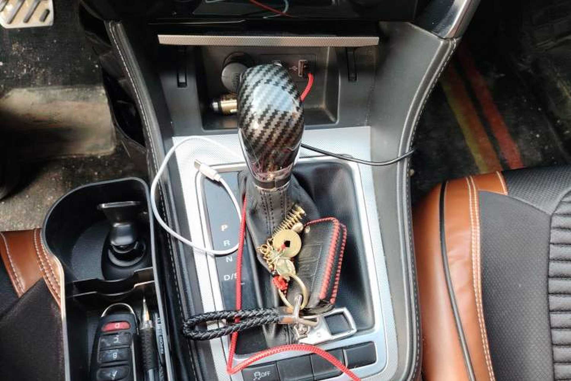 Used MG 6 2018 20T Automatic Luxury Smart Connectivity Version China VI Standard Gear Lever