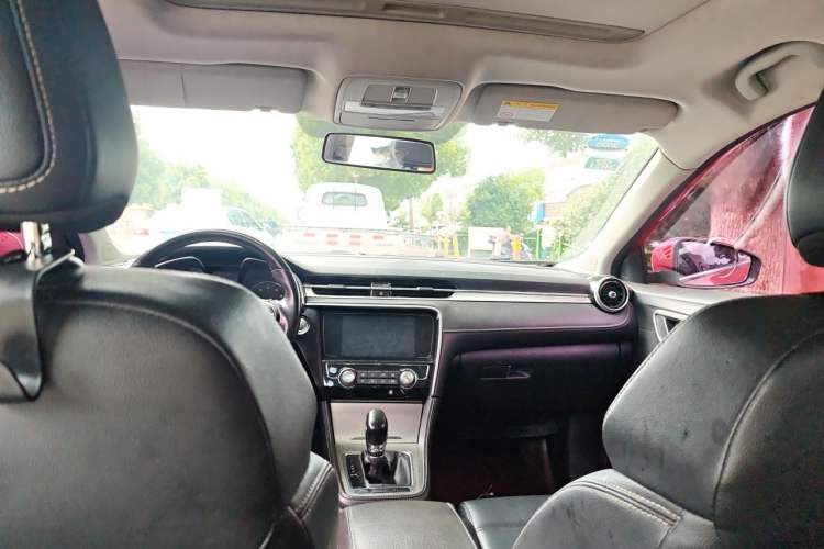 Used MG 6 2018 20T Automatic Luxury Smart Connectivity Version China VI Standard Headliner
