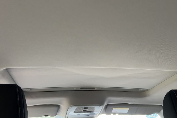Used MG 6 2018 20T Manual Luxury Smart Connect Version China VI Standard Headliner