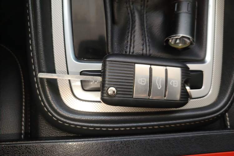 Used MG 6 2018 20T Automatic Luxury Smart Connectivity Version China VI Standard Interior 1