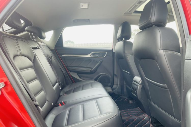 Used MG 6 2018 20T Automatic Luxury Smart Connectivity Version China VI Standard Interior 7
