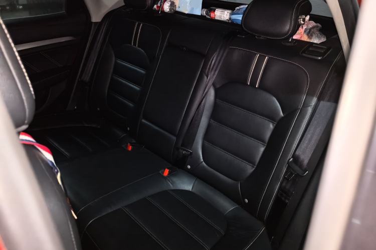 Used MG 6 2018 20T Automatic Luxury Smart Connectivity Version China VI Standard Left Rear Seat