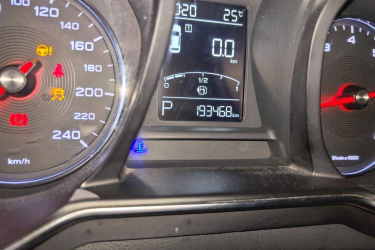 Used MG 6 2018 20T Automatic Luxury Smart Connectivity Version China VI Standard Odometer Close Up