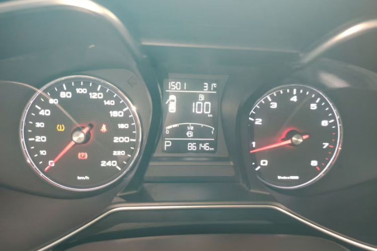 Used MG 6 2018 20T Automatic Luxury Smart Connectivity Version China VI Standard Odometer Close Up