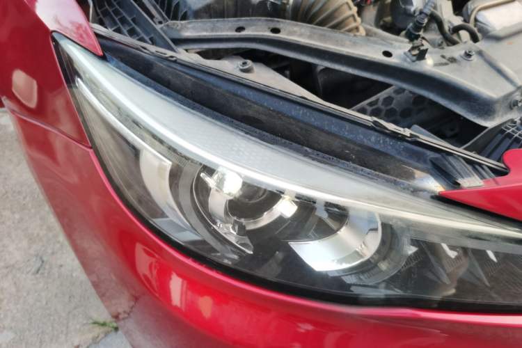 Used MG 6 2018 20T Automatic Luxury Smart Connectivity Version China VI Standard Right Front Headlight