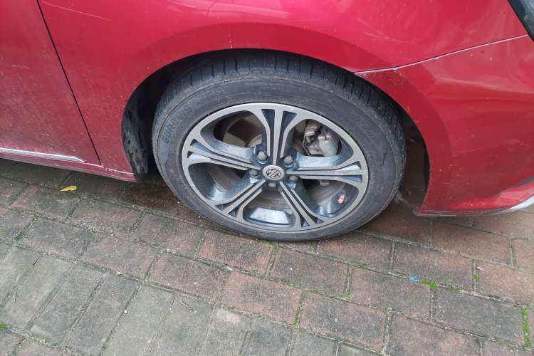 Used MG 6 2018 20T Automatic Luxury Internet Edition China VI Standard Right Front Wheel Hub