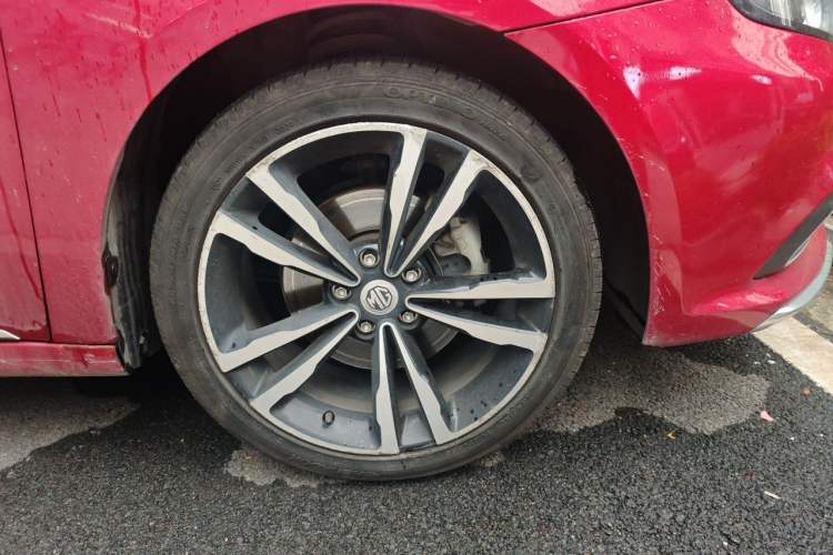 Used MG 6 2018 20T Automatic Trophy Premium Internet Edition China VI Standard Right Front Wheel Hub