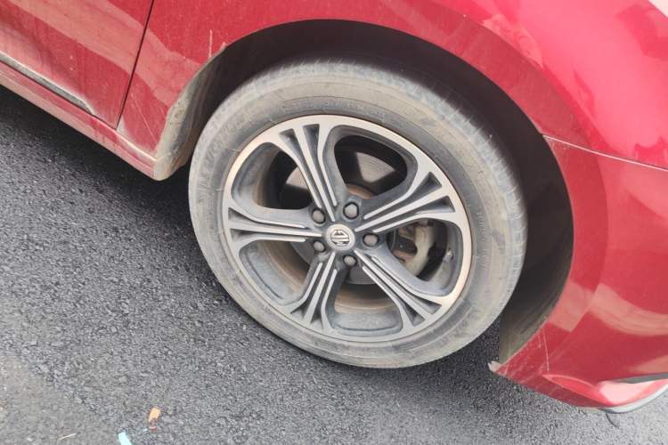 Used MG 6 2018 20T Automatic Luxury Smart Connectivity Version China VI Standard Right Front Wheel Hub