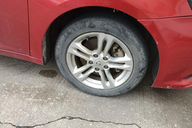Used MG 6 2018 20T Automatic Elite Smart Connect Version China VI Standard Right Front Wheel Hub