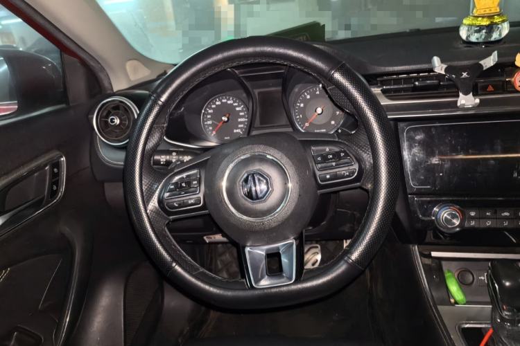 Used MG 6 2018 20T Automatic Luxury Smart Connectivity Version China VI Standard Steering Wheel