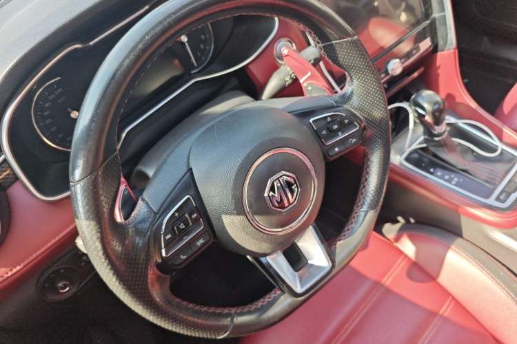Used MG 6 2018 20T Automatic Trophy Premium Internet Edition China VI Standard Steering Wheel