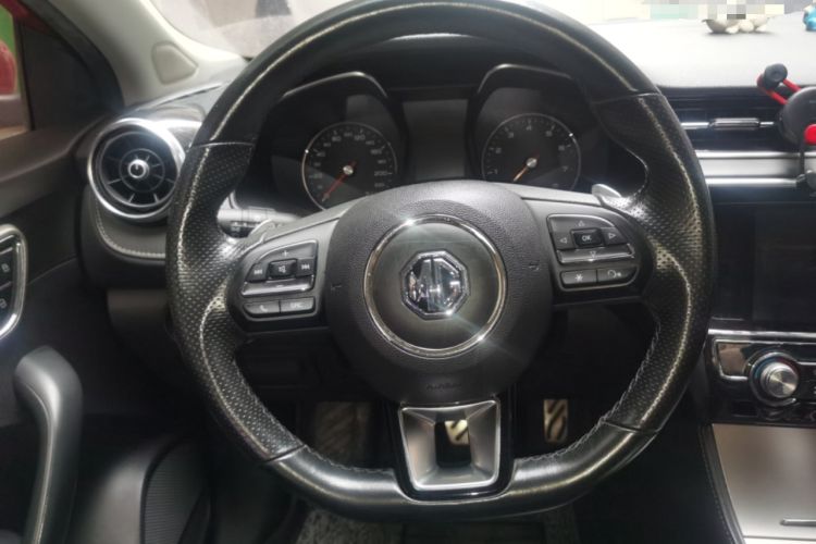 Used MG 6 2018 20T Automatic Luxury Smart Connectivity Version China VI Standard Steering Wheel